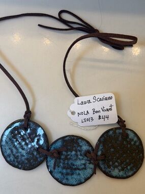 NWT Laura Scariano blue ceramic necklace on brown suede rope